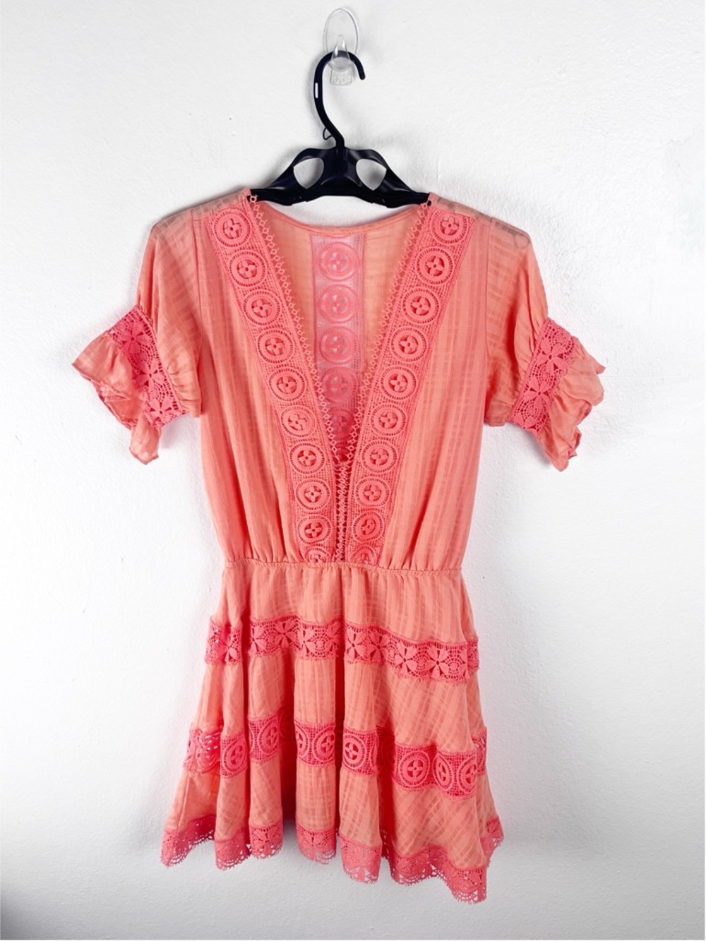 PEIXOTO Ora Clementine Crush Embroidered Lace Deep V-Neck Mini Dress Size Small